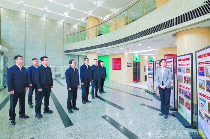 05CBA54CC9FC546EFD35E79AF1C28D80