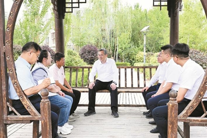 何忠友