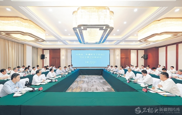 陈小江