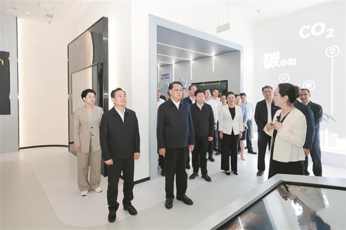 陈小江 陈小江